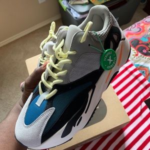 Waverunner 700 Size 10.5